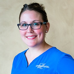 Headshot of dental assistant Vicky